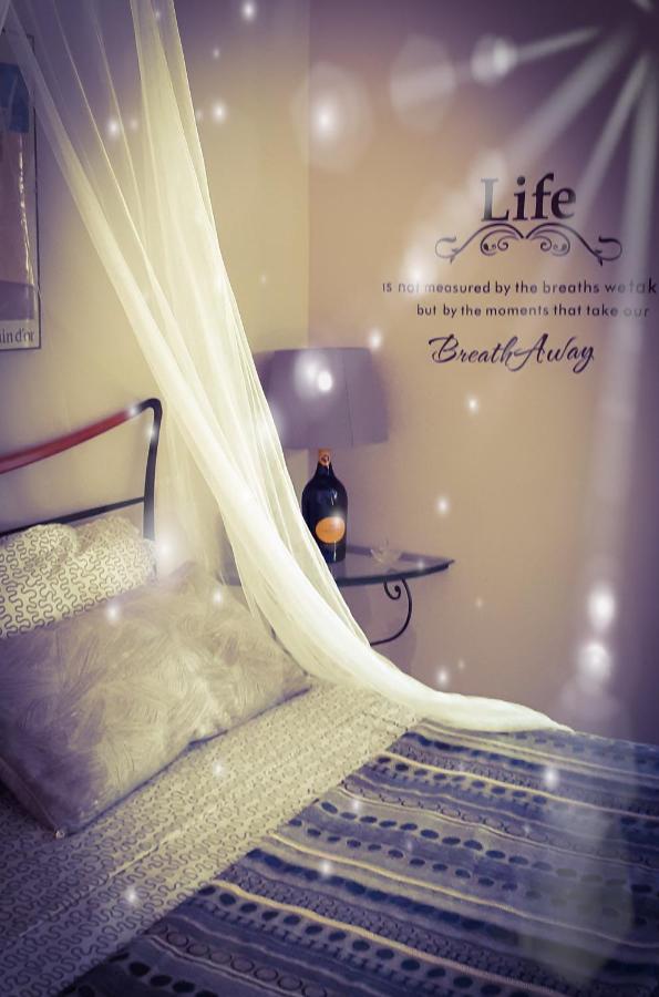 Alice'S Room By Casolare Isabella Ponsacco Bagian luar foto